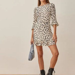 reformation doutzen dress size 6 snow leopard